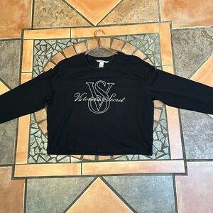 Victoria’s Secret Long Sleeve Crop Top